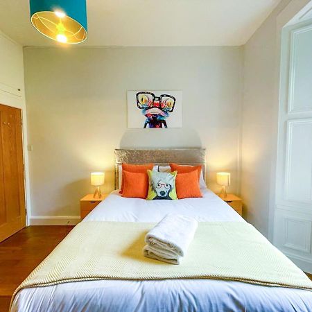 Desirable 2 Bed Apt Near Edinburgh Castle Luaran gambar
